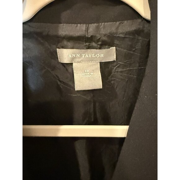 Ann Taylor Womens Black Blazer Size 10 2-Button Front Long Sleeves Fully Lined - Picture 6 of 7